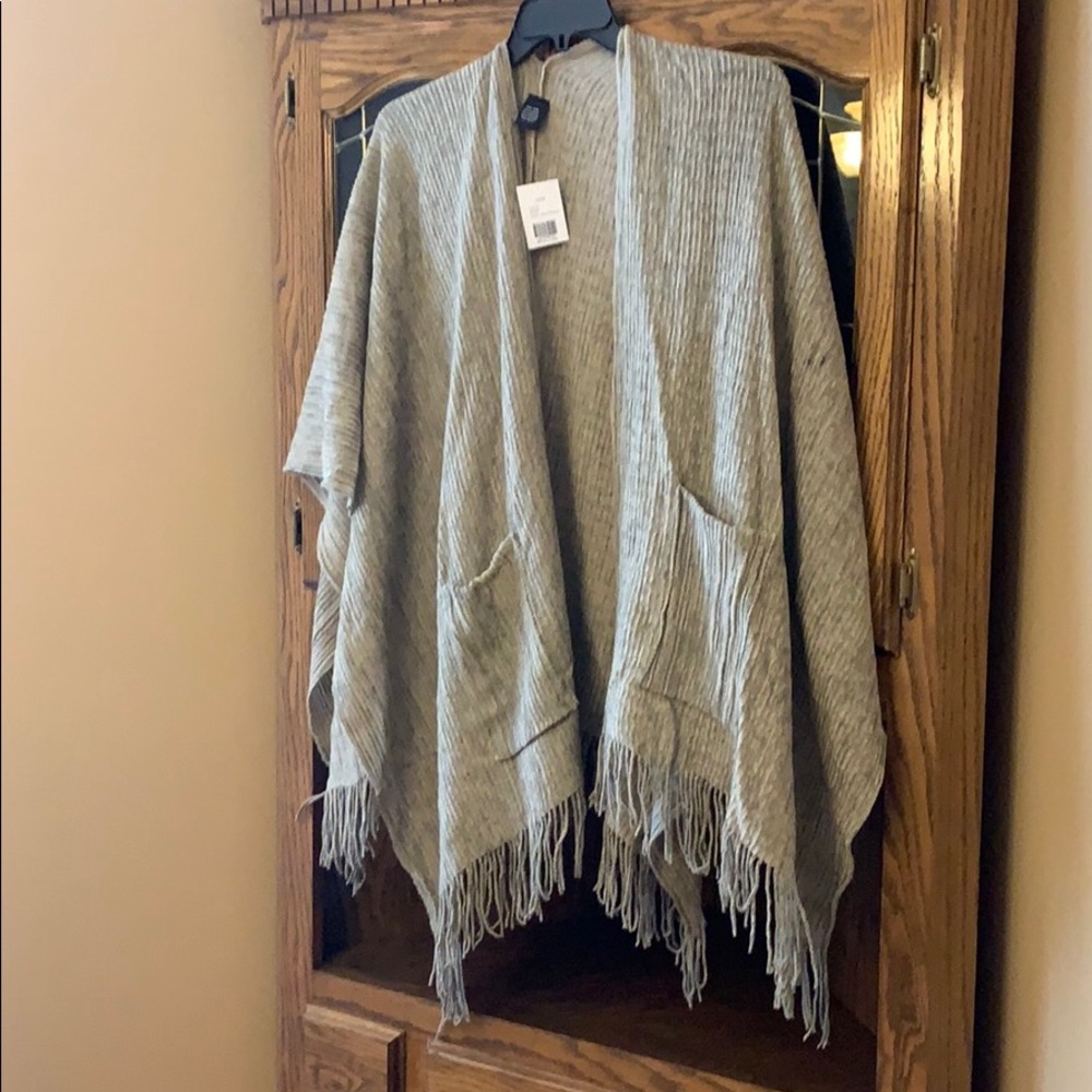 New Directions Shawl/ Wrap with pockets. Soft Tan